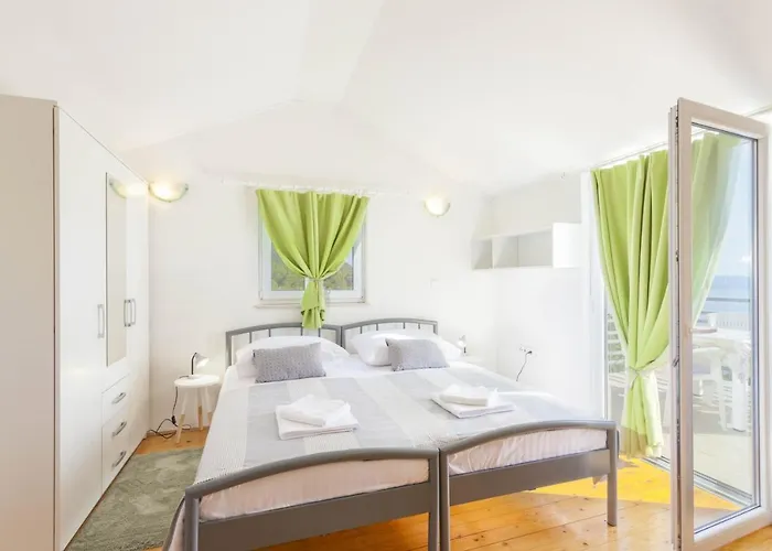 Appartamento Family-friendly With Swimming Pool Gornji Tucepi, - 17686 Makarska