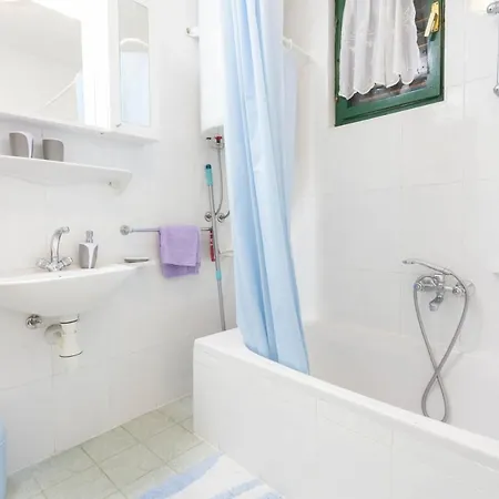 Family-friendly With Swimming Pool Gornji Tucepi, - 17686