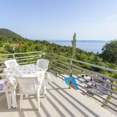 Apartment Family-friendly With Swimming Pool Gornji Tucepi, - 17686 Makarska
