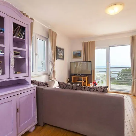 Family-friendly With Swimming Pool Gornji Tucepi, - 17686 Apartment