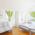 Appartement Family-friendly With Swimming Pool Gornji Tucepi, - 17686